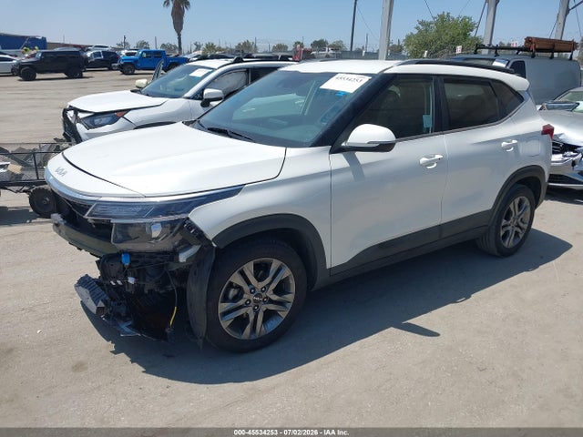 KIA SELTOS S 2023 KNDEU2AA9P7414442 Image 2