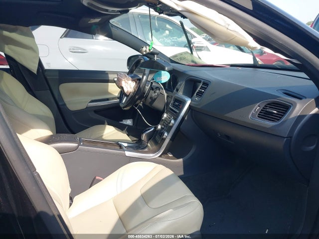 Продажа на аукционе авто 2016 Volvo S60 T6 Drive-e, vin: YV149MFK9G2395201, номер лота: 45534263