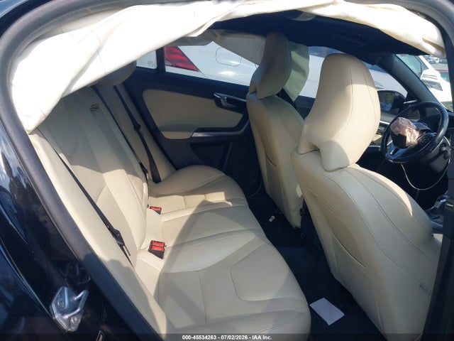 Продажа на аукционе авто 2016 Volvo S60 T6 Drive-e, vin: YV149MFK9G2395201, номер лота: 45534263