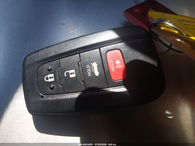 45534291 :رقم المزاد ، JTDEAMDEXN3013926 vin ، 2022 Toyota Corolla Hybrid Le مزاد بيع