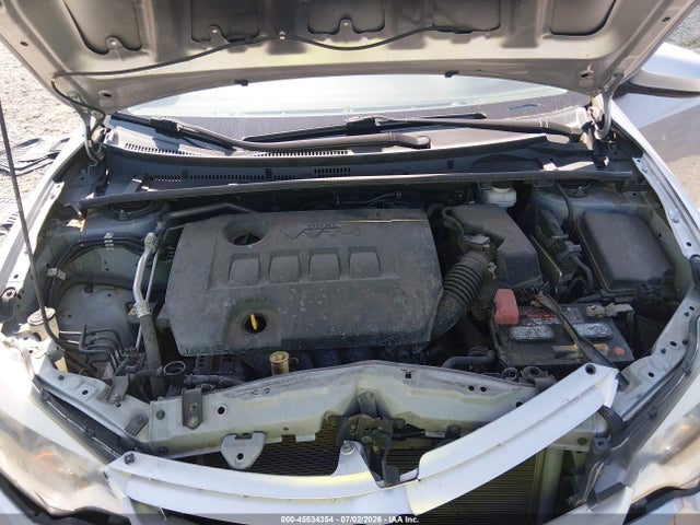 2T1BURHE2EC062952 Toyota COROLLA LE