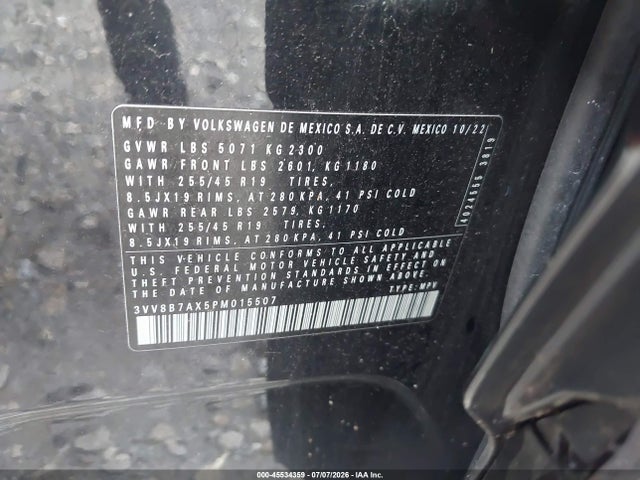 3VV8B7AX5PM015507 Volkswagen Tiguan 2.0t Se R-line Black