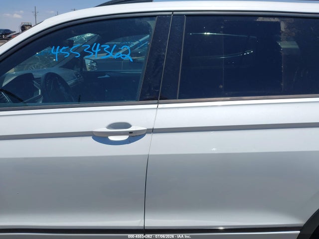 Продаж на аукціоні авто 2024 Volkswagen Tiguan 2.0t Se R-line Black, vin: 3VVCB7AX0RM021518, номер лоту: 45534362