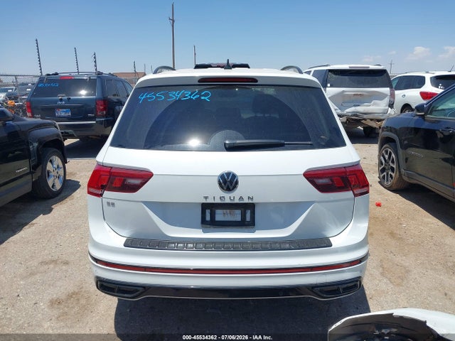 Продаж на аукціоні авто 2024 Volkswagen Tiguan 2.0t Se R-line Black, vin: 3VVCB7AX0RM021518, номер лоту: 45534362