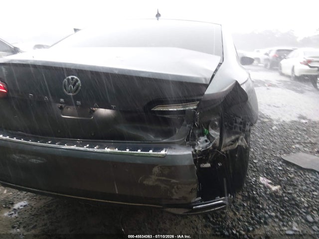 Продаж на аукціоні авто 2022 Volkswagen Passat 2.0t Limited Edition, vin: 1VWBA7A35NC004068, номер лоту: 45534363