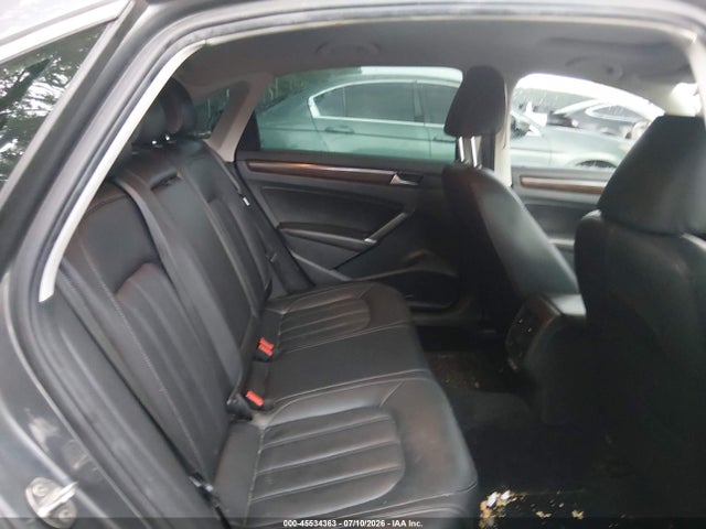 Продаж на аукціоні авто 2022 Volkswagen Passat 2.0t Limited Edition, vin: 1VWBA7A35NC004068, номер лоту: 45534363