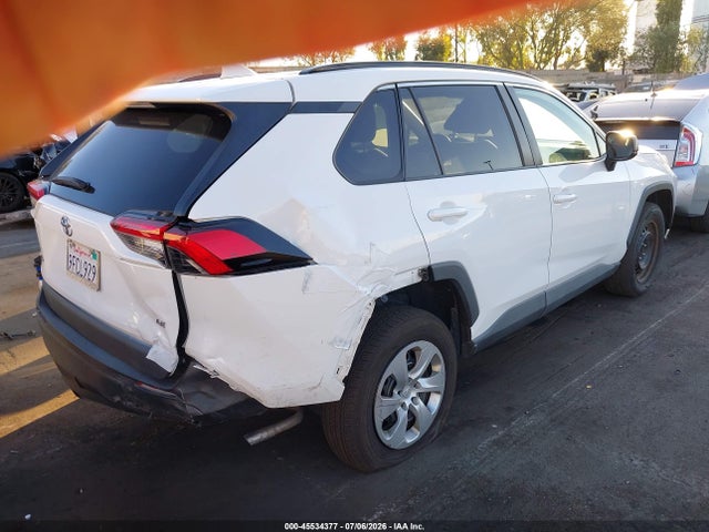 Toyota RAV4 LE 2020 2T3H1RFV1LC041634 Image 4