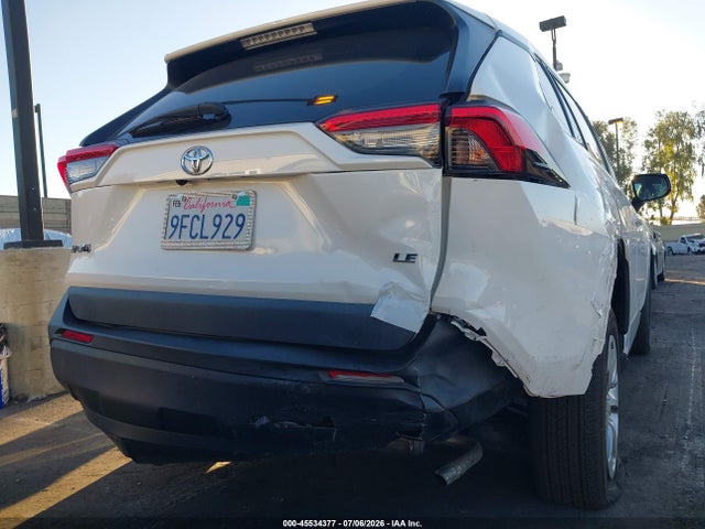 Toyota RAV4 LE 2020 2T3H1RFV1LC041634 Image 6