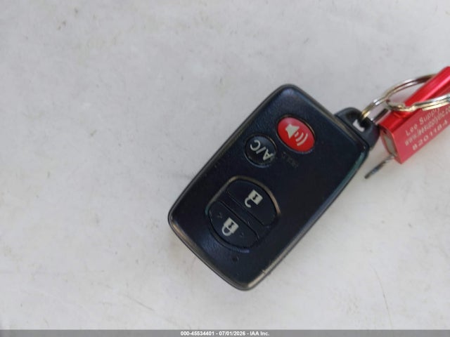 Toyota Prius Three 2014 JTDKN3DU3E1826383 Image 11
