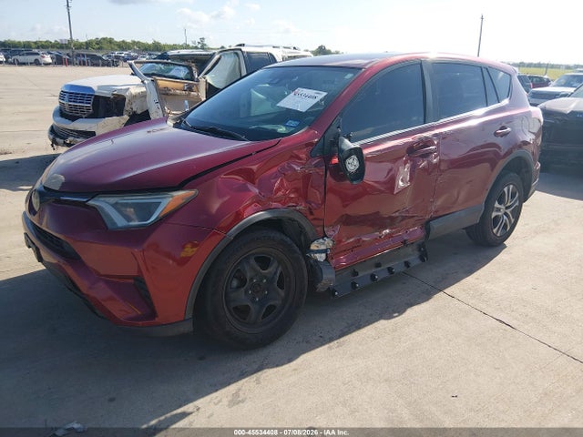 Toyota RAV4 LE 2018 2T3ZFREVXJW495920 Image 2