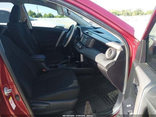 Toyota RAV4 LE 2018 2T3ZFREVXJW495920 Image 5