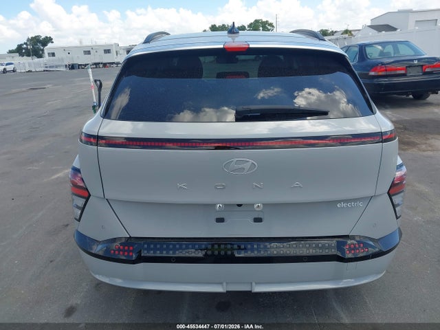 KM8HE3A66SU025890 Hyundai Kona Electric Limited