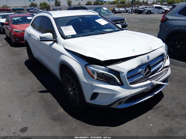 Mercedes-Benz Gla 250 4matic 2015 WDCTG4GB6FJ088721 zdjęcie główne