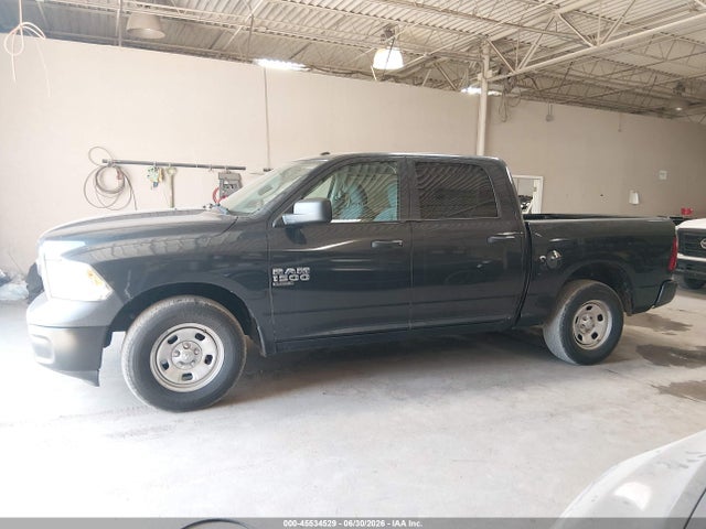 3C6RR6KG0LG253658 RAM 1500 Classic Tradesman 4x2 5&#039;7 Box