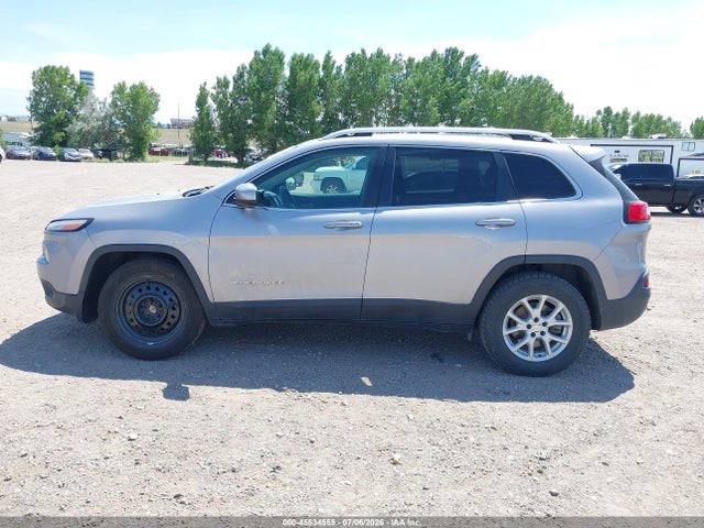 Продажа на аукционе авто 2017 Jeep Cherokee Latitude, vin: 1C4PJMCB7HD213998, номер лота: 45534555
