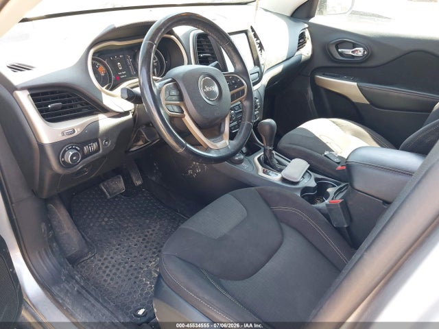 Продажа на аукционе авто 2017 Jeep Cherokee Latitude, vin: 1C4PJMCB7HD213998, номер лота: 45534555