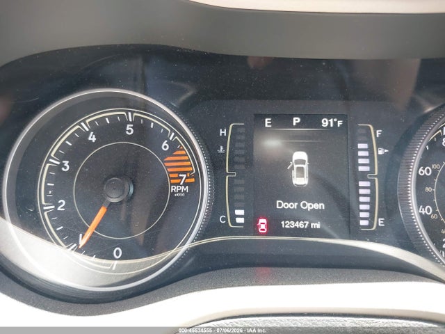 Продажа на аукционе авто 2017 Jeep Cherokee Latitude, vin: 1C4PJMCB7HD213998, номер лота: 45534555