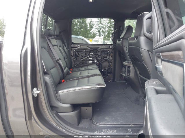 45534588 :رقم المزاد ، 3C6SRFJP1T4181101 vin ، 2026 Ram 1500 Laramie  4x4 5'7 Box مزاد بيع