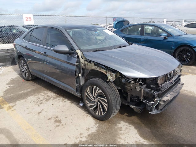 45534612 :رقم المزاد ، 3VWE57BU6MM021855 vin ، 2021 Volkswagen Jetta 1.4t Sel مزاد بيع