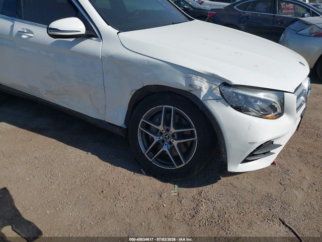2019 Mercedes-benz Glc 300 4matic მანქანა იყიდება აუქციონზე, vin: WDC0G4KBXKV146164, აუქციონის ნომერი: 45534617
