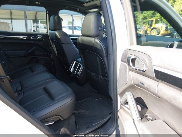 Aukcja sprzedaży 2016 Porsche Cayenne S, vin: WP1AB2A29GLA92131, numer aukcji: 45534634