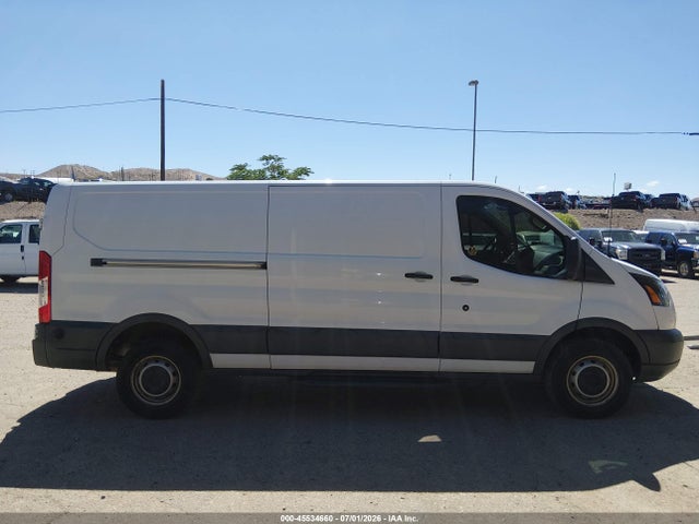 1FTBW2YM1JKB18817 Ford Transit-350