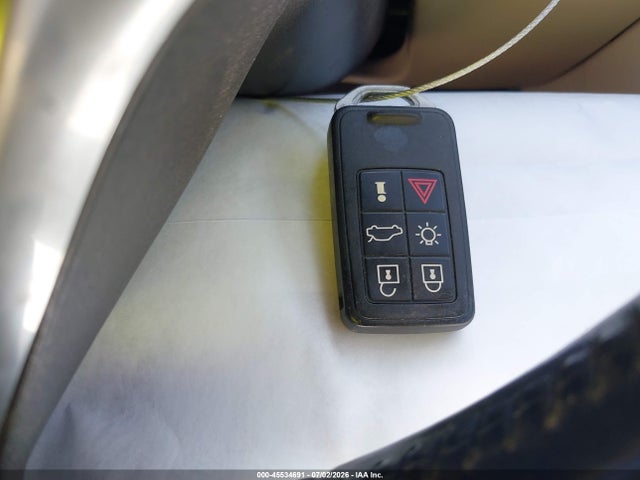 45534691 :رقم المزاد ، YV1612FH7E2273832 vin ، 2014 Volvo S60 T5 مزاد بيع