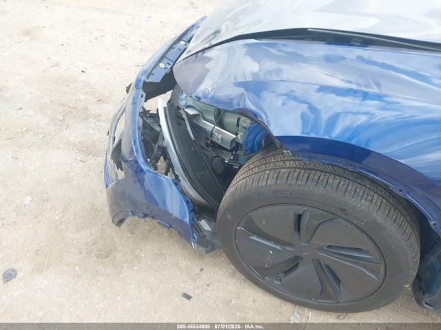 2026 Tesla Model Y Premium Rear-wheel Drive/rear-wheel Drive მანქანა იყიდება აუქციონზე, vin: 7SAYGDEDXTA470852, აუქციონის ნომერი: 45534805