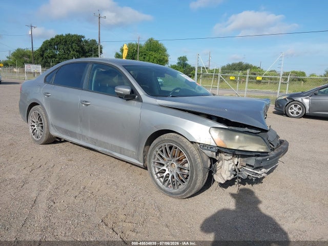 2014 Volkswagen Passat 2.5l S მანქანა იყიდება აუქციონზე, vin: 1VWAP7A31EC002313, აუქციონის ნომერი: 45534835