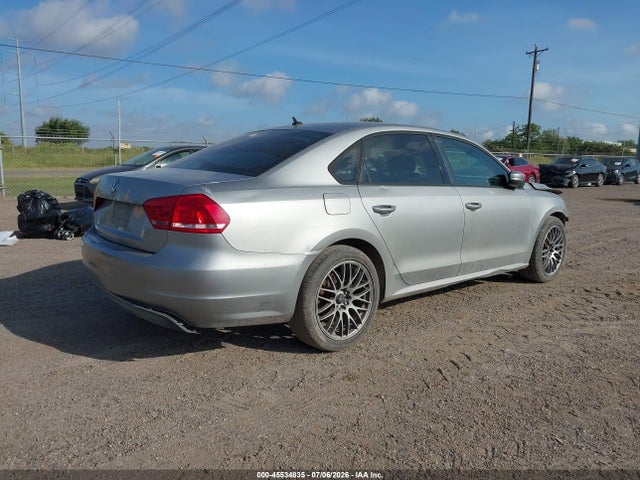 2014 Volkswagen Passat 2.5l S მანქანა იყიდება აუქციონზე, vin: 1VWAP7A31EC002313, აუქციონის ნომერი: 45534835