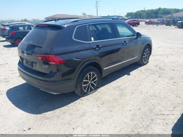 2018 Volkswagen Tiguan 2.0t Se/2.0t Sel მანქანა იყიდება აუქციონზე, vin: 3VV2B7AX5JM007811, აუქციონის ნომერი: 45534871