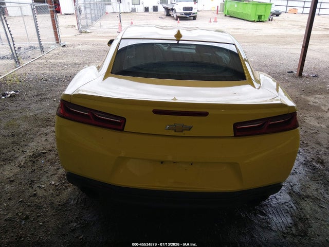Chevrolet Camaro 1lt 2017 1G1FB1RX0H0102882 Image 17