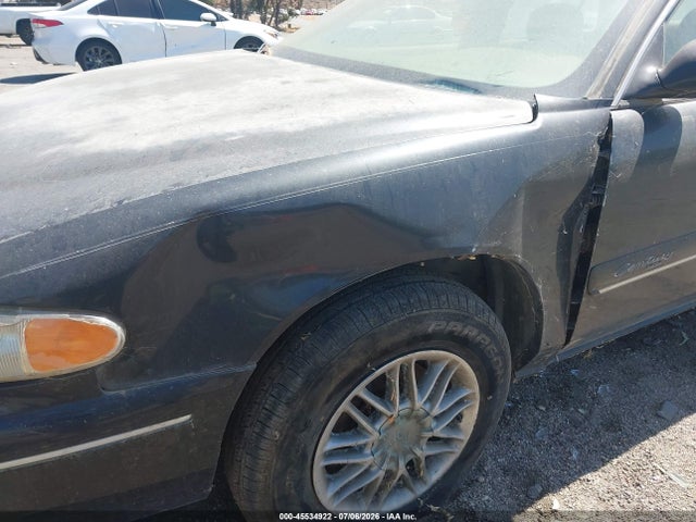 45534922 :رقم المزاد ، 2G4WS52J321127285 vin ، 2002 Buick Century Custom مزاد بيع