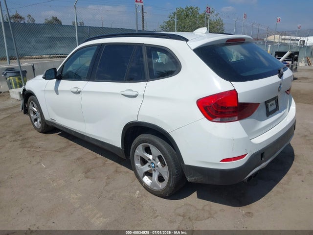 BMW X1 Sdrive28i 2014 WBAVM1C51EVW49045 Image 3