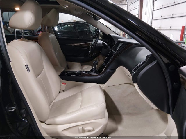 Продажа на аукционе авто 2016 Infiniti Q50 3.0t Premium, vin: JN1EV7AP5GM306032, номер лота: 45534926