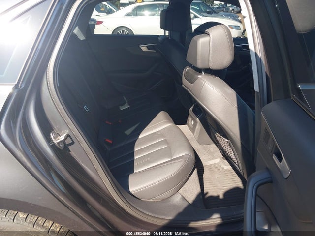 Aukcja sprzedaży 2018 Audi A4 2.0t Premium/2.0t Tech Premium, vin: WAUENAF44JA155442, numer aukcji: 45534940
