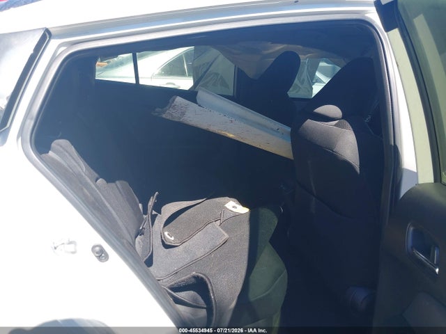 JTDKARFU2K3075644 Toyota Prius Le
