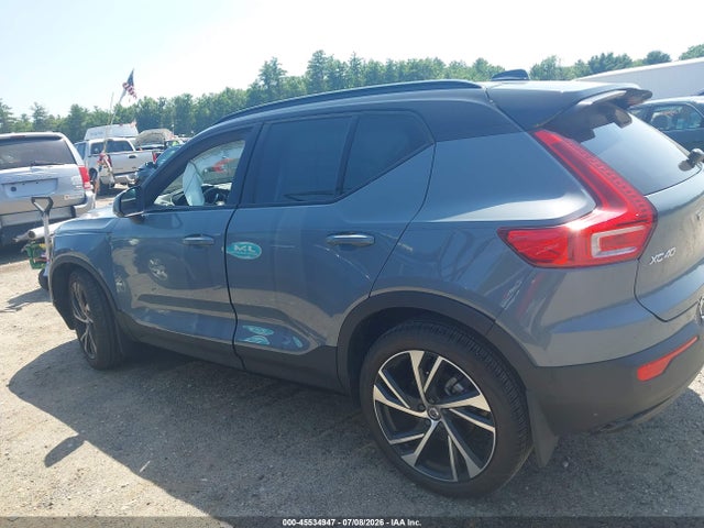 Продаж на аукціоні авто 2022 Volvo Xc40 T5 R-design, vin: YV4162UM6N2723792, номер лоту: 45534947