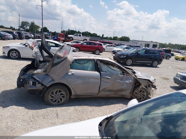 Hyundai ELANTRA SEL 2024 KMHLM4DG4RU674380 Image 13