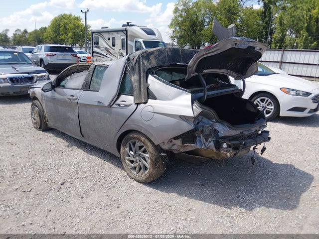 Hyundai ELANTRA SEL 2024 KMHLM4DG4RU674380 Image 3