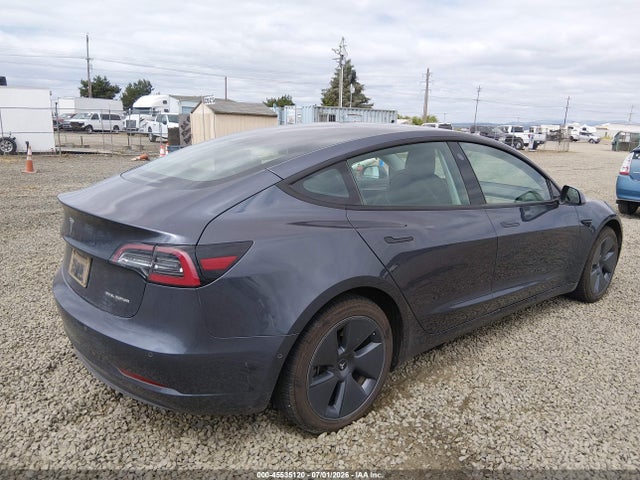 Tesla Model 3 Long Range Dual Motor All-wheel Drive 2022 5YJ3E1EB2NF174420 Image 4