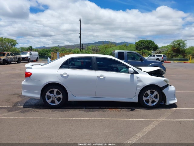 2013 Toyota Corolla S/s Special Edition მანქანა იყიდება აუქციონზე, vin: 2T1BU4EE0DC034489, აუქციონის ნომერი: 45535151