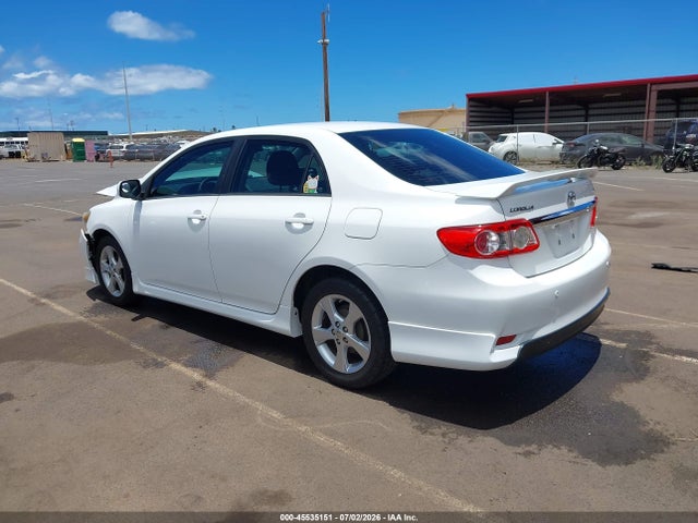 2013 Toyota Corolla S/s Special Edition მანქანა იყიდება აუქციონზე, vin: 2T1BU4EE0DC034489, აუქციონის ნომერი: 45535151