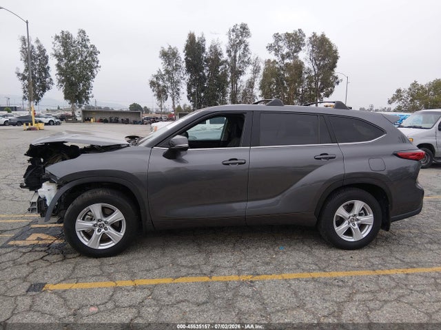 Toyota Highlander Le 2023 5TDKDRBH2PS522205 Image 17