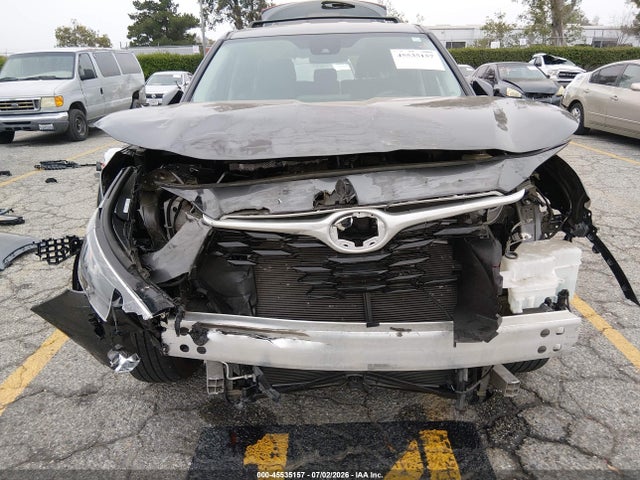 Toyota Highlander Le 2023 5TDKDRBH2PS522205 Image 6