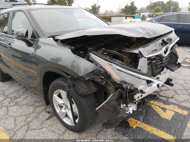 Toyota Highlander Le 2023 5TDKDRBH2PS522205 Image 13
