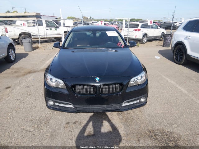 WBA5A7C57FD628204 BMW 528i Xdrive