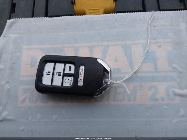 Honda CR-V EX 2018 7FARW2H53JE044258 Image 11