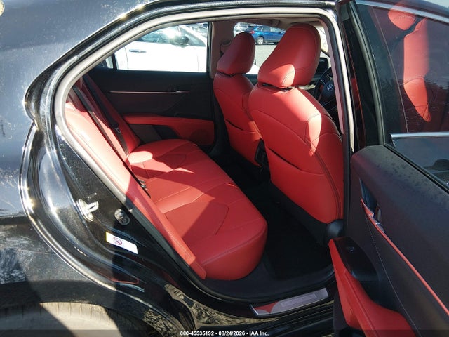 4T1B61HK8JU100873 Toyota CAMRY XSE