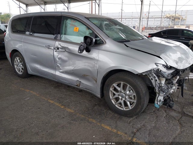 Auction sale of the 2023 Chrysler Pacifica Touring L, vin: 2C4RC1BG2PR559788, lot number: 45535223
